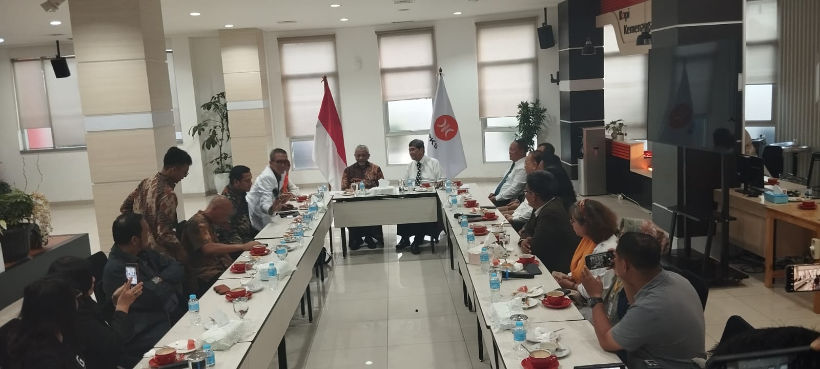 HAGAI (Himpunan Warga Gereja Indonesia) Berkunjung ke DPP Partai PKS: Mendukung Anies Baswedan Untuk Maju Dalam Pilkada Daerah Khusus Jakarta